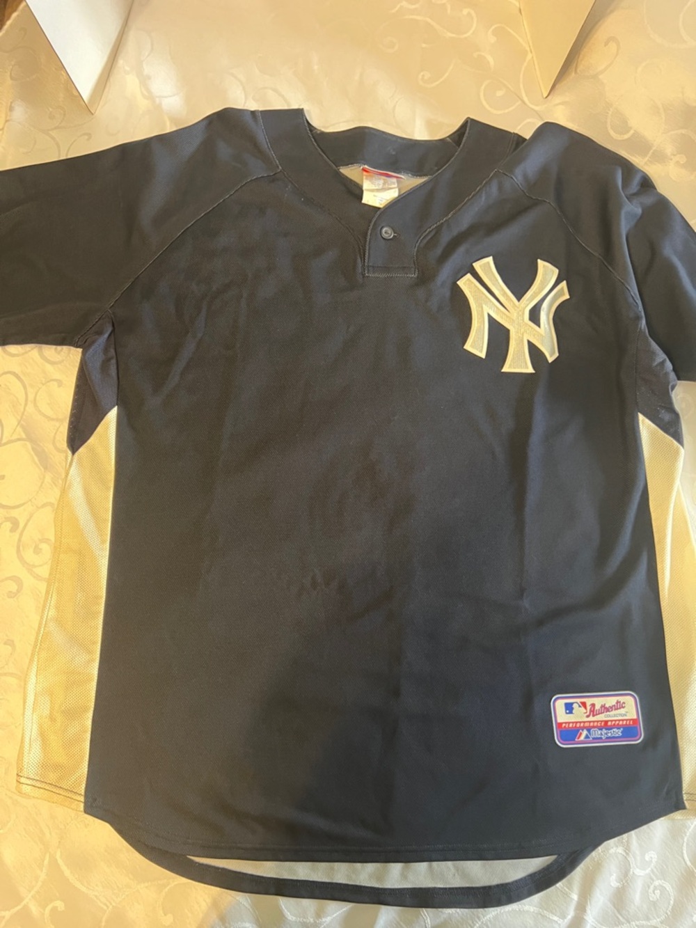 New York Yankees MENS Navy Baseball Jersey